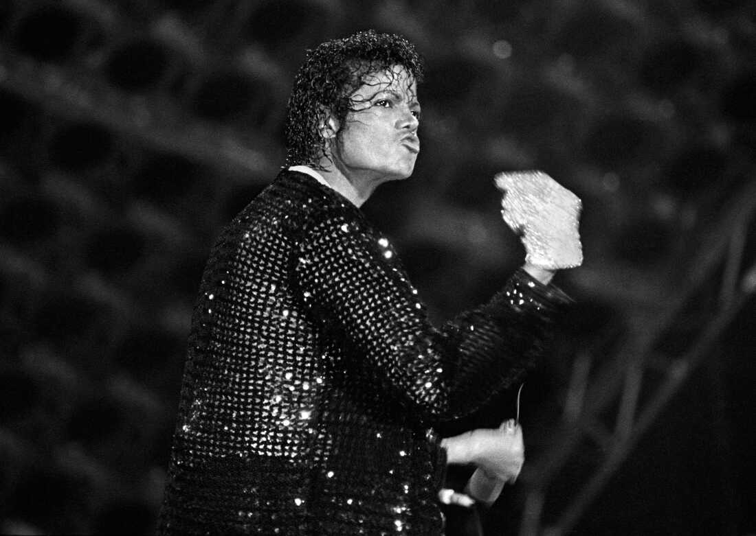 Michael Jackson sets new record on Billboard charts